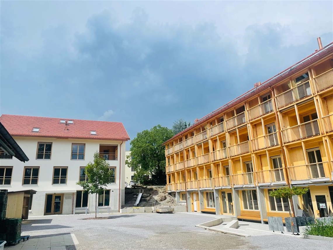 Einladung zur Eröffnung des Generationenprojektes und des Hof Kafi