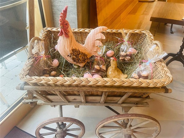 Wuche Menü vom Mäntig, 30. März bis Dunnstig, 2. April